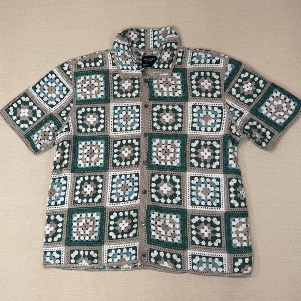 Abercrombie & Fitch Mens L Granny Square Crochet Short Sleeve Button Up Shirt